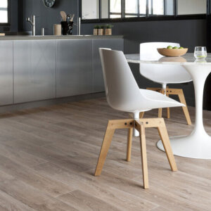 1731 Noma Blond